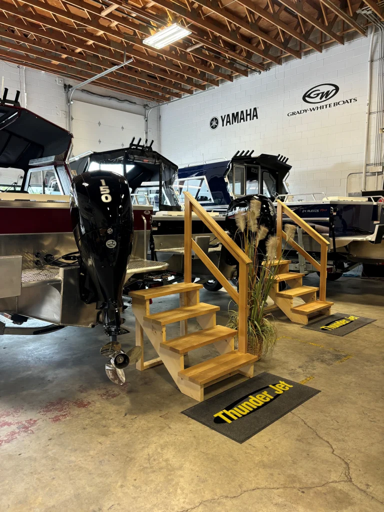 Thunder Jet Boat Stair | River City Marine