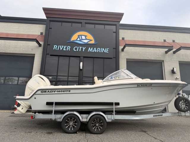 2024 Grady White Freedom 215