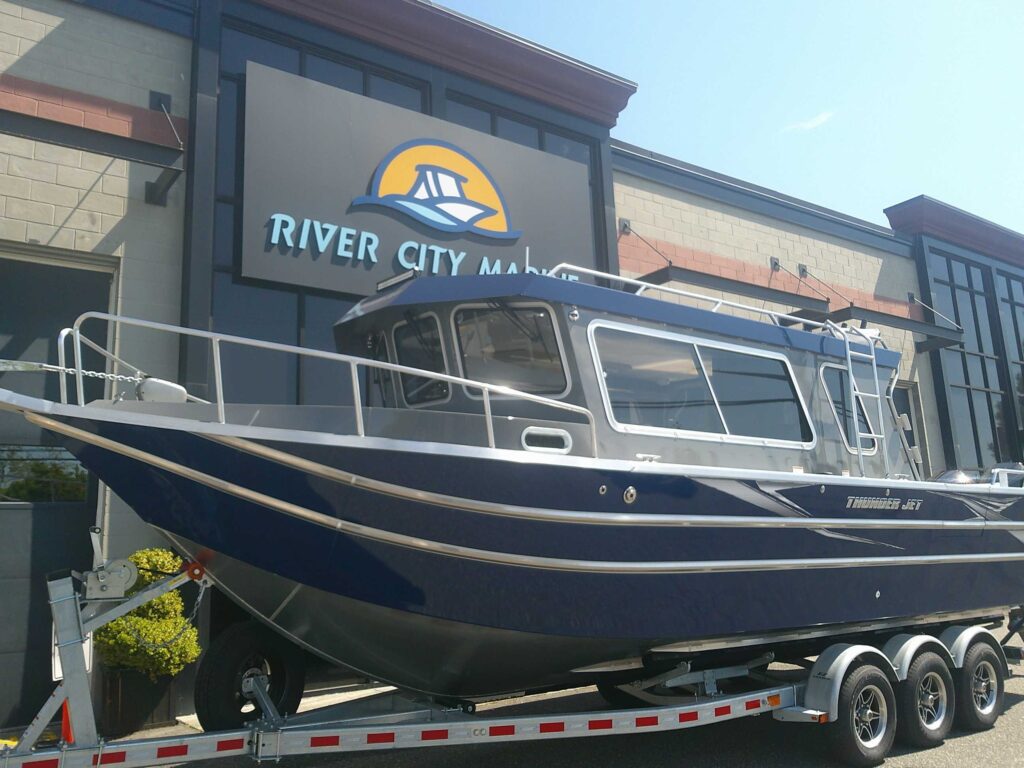 2025 Thunder Jet 28 Pilot