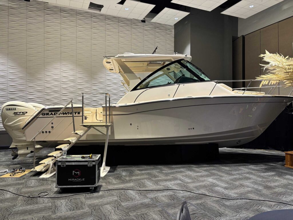 2026 Grady White Express 340
